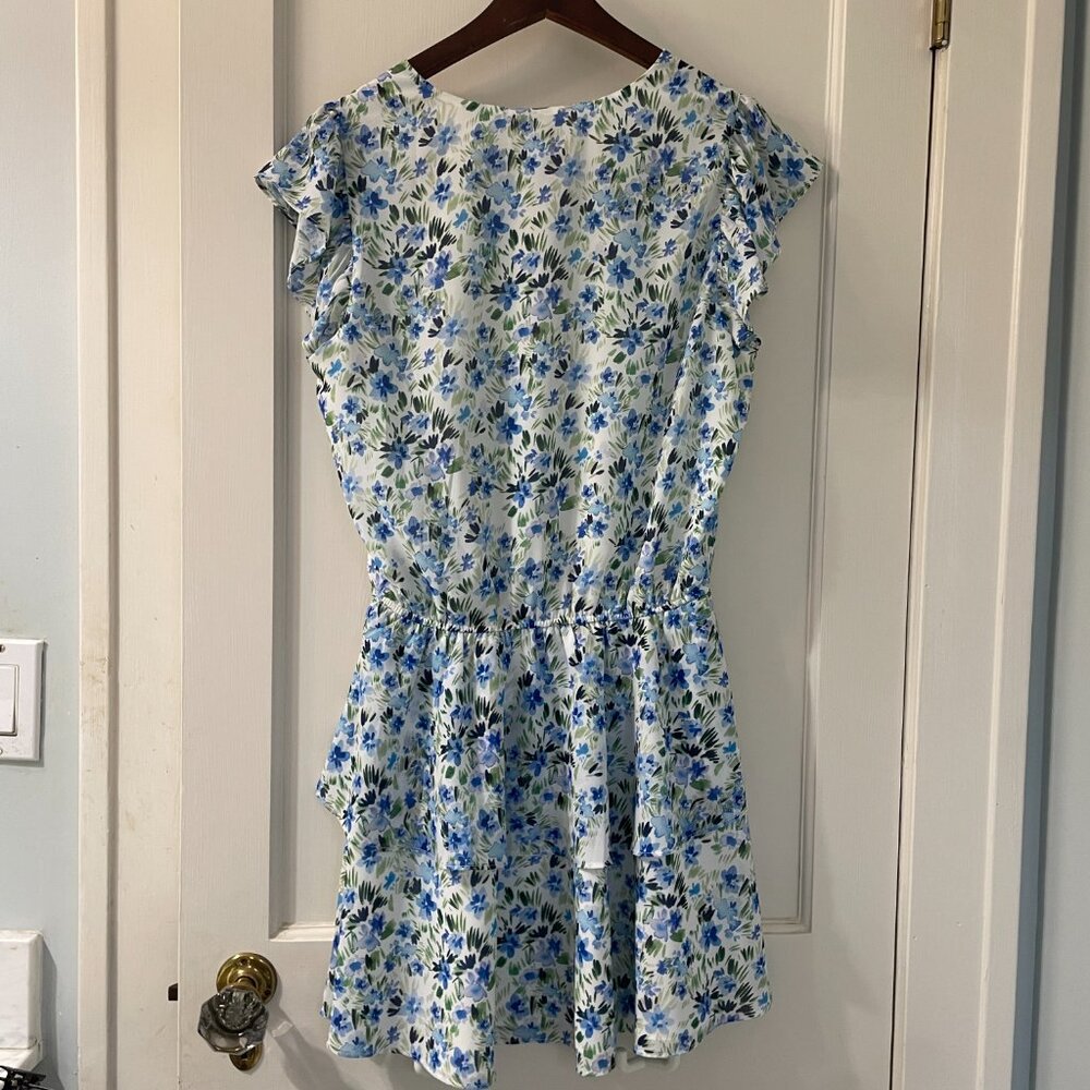 Yumi Kim Chelsea dress in the Bliss Blue floral print Size Large, Lined - Picture 3 of 8